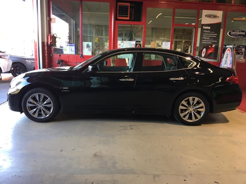 INFINITI M35h Business Edition Automatic (Berlina) OTTIMO STATO / VEICOLO IN CONTO VENDITA /
