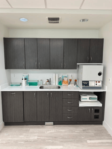 Esi Orthodontics
3915 National Drive Suite 150
Burtonsville, MD 20866
https://esiorthodontics.com/