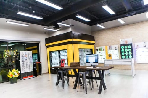 Bakersfield Eye Care Optometric Center eye care clinic