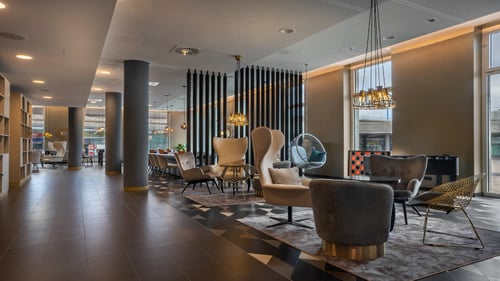 Roomy lobby for casual catch-ups and new connections