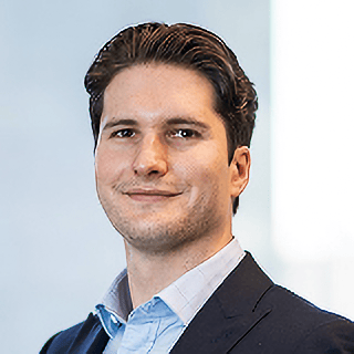 Headshot of Christopher Girdler