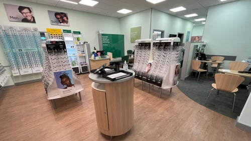 Specsavers Opticians and Audiologists - Kendal Sainsbury's