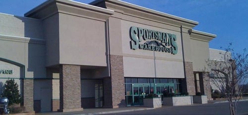 The front entrance of Sportsman's Warehouse in Southaven
