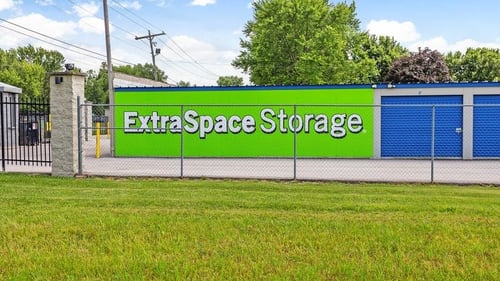 Extra Space Storage