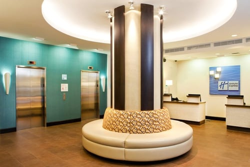 Holiday Inn Express Manhattan Times Square South Lobby Lounge