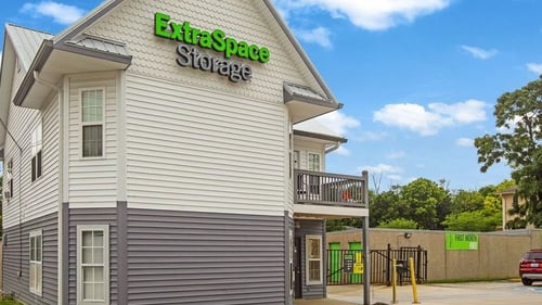Extra Space Storage