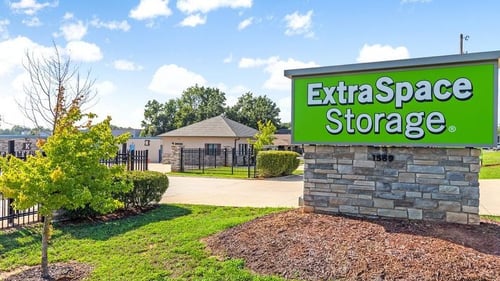 Extra Space Storage