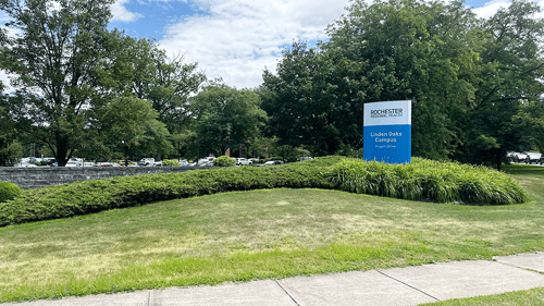 Exterior image of the entrance to the grounds at Rochester Regional Health Linden Oaks Medical Campus
