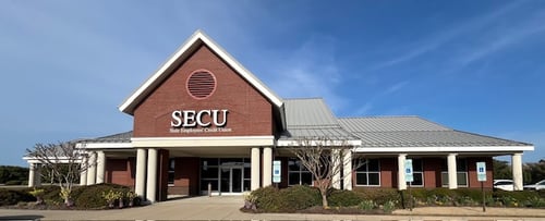 Outside view of the State Employees' Credit Union Nags Head branch