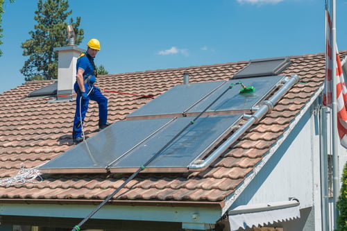 Reinigung Solaranlage, Photovoltaik, Solarstrom, Grüneernergie, Effizienz Steigern