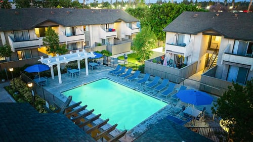 apartment complex with pool at Sunstone Place Apartments, Riverside, CA