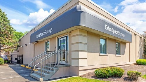 Extra Space Storage