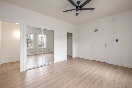 Apartment Interior at Kenmore Park Apartments in Los Angeles, CA 90004