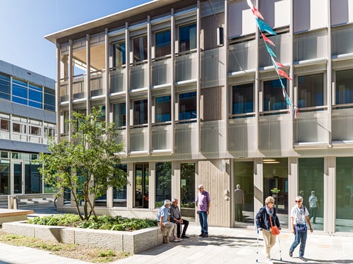 Pavillon von Pro Senectute beider Basel im Westfeld