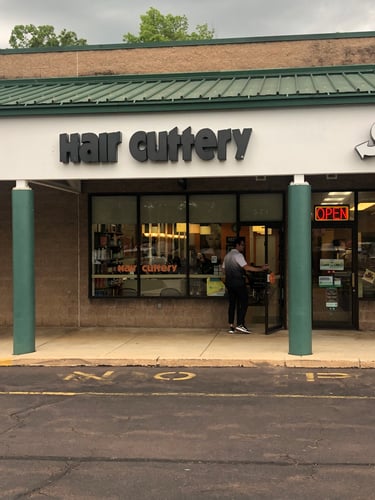 The front entrance of Hair Cuttery at Perkasie Square.