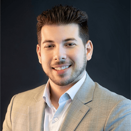 Headshot of Denis Simotas