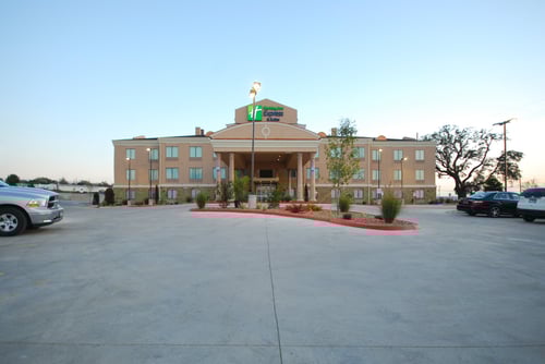 Hotel in the Heart of the Birthplace of Texas Independence