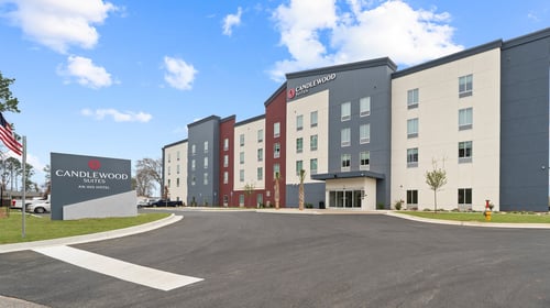 Welcome! Your relaxing stay starts here with us.