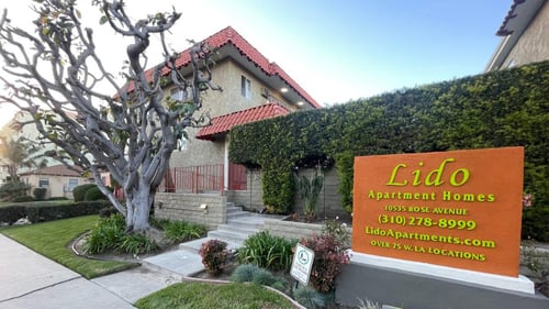 Building exterior at 10535 Rose Ave in Los Angeles, CA 90034