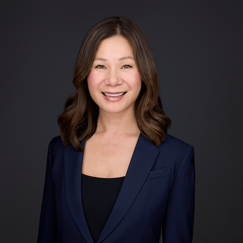 Headshot of Pamela Handy