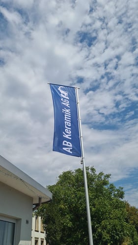 Fahnen Einfahrt