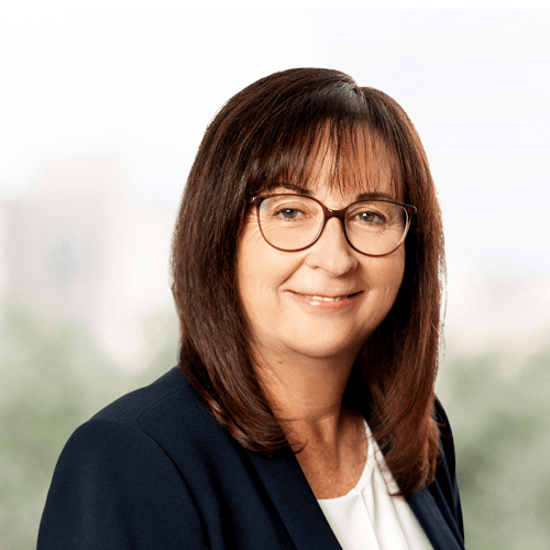 Kelly Huculak headshot.