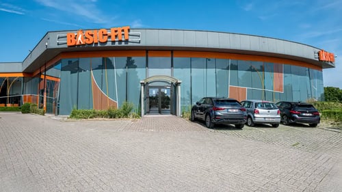 Basic-Fit Brussels Haren Chaussee de Haecht 24/7 - front club outside