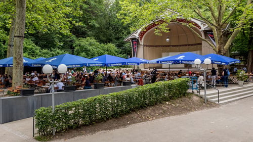 Augustiner Biergarten Stuttgart | Direkt am Kurpark Bad Cannstatt
Herzlich Willkommen in unserem Biergarten Stuttgart. genießen Sie das exklusive Bier der Augustiner Bräu aus München.