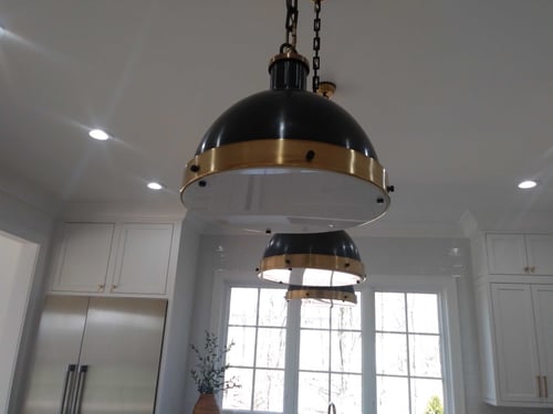 Ace Handyman Services installed a new light fixture in Columbus, Ohio.