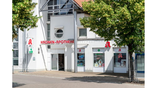 Aussenansicht der Kronen-Apotheke