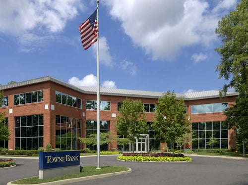 TowneBank Oyster Point - Exterior