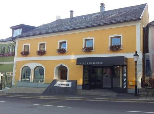 Neundlinger Schuhmoden GmbH in Sankt Veit im Mühlkreis
