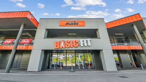 Basic-Fit Annemasse Rue Germain Sommeiller - front club outside