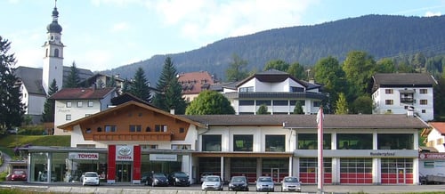 Autohaus Hundertpfund in Lermoos
