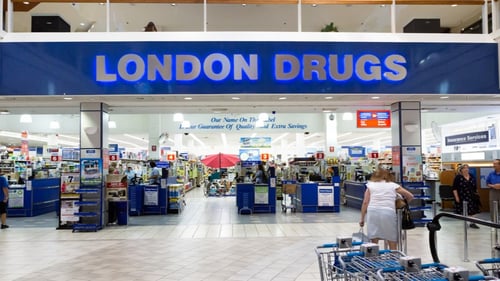 London Drugs, 2929 Barnet Hwy, Coquitlam BC