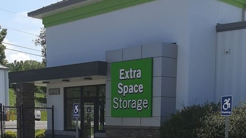 Extra Space Storage