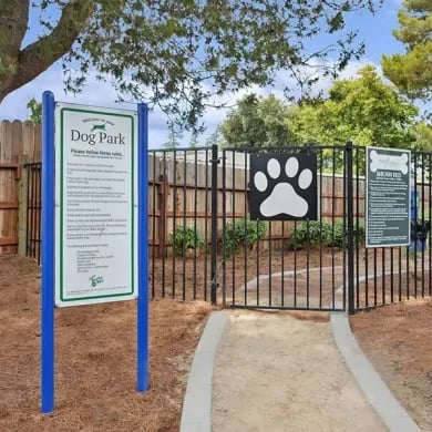 Fountains at Point West | Dog Park