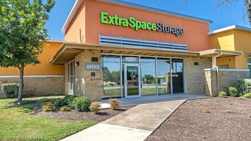 Extra Space Storage