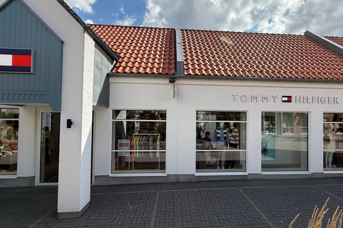 Storefront picture
