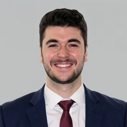 Headshot of Christopher Killip, a wealth advisor at Chase