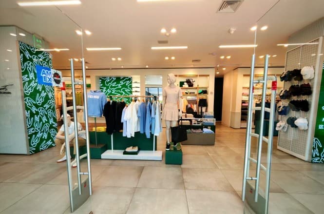 Overall View - In-Store