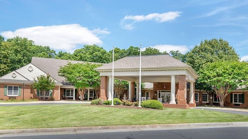 Brookdale Midlothian Entrance