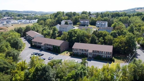 jmu apartments in Harrisonburg va