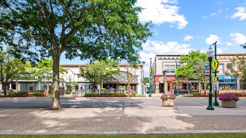 Incredible location just minutes from all of the excitement of Downtown Plymouth