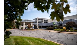 exterior photo of the entrance to the clinic building on Plaza Drive in Wausau
