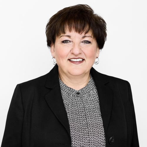 Headshot of Suzette Lacenaire