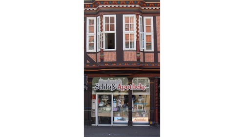 Aussenansicht der Schloß-Apotheke