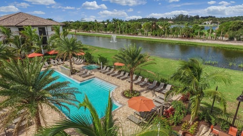 Palm Ranch Luxury Apartments in Davie, FL