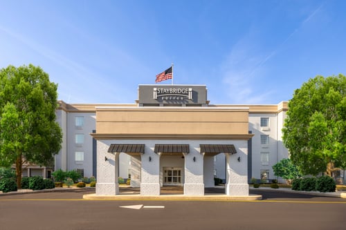 The drive up entrance to the Staybridge Suites Rehoboth Beach.
