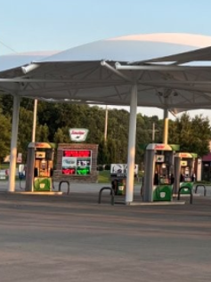 Sinclair gas station fueling island